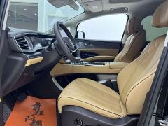 Denza D9 DM-i 980 AWD Luxury - ფოტო 12