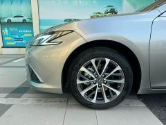 Lexus ES 200 Premium Edition - photo 7