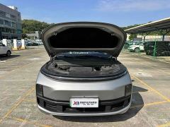 Li Auto L9 Max - ფოტო 3