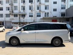 Buick GL8 New Energy Luxe Premium 7-Seater - фото 4