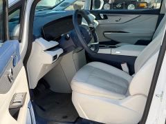 Buick GL8 New Energy Luxe Premium 7-Seater - фото 7