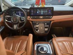 FAW Red Flag HQ9 2.0T Smart Connected Premium Edition - фото 5