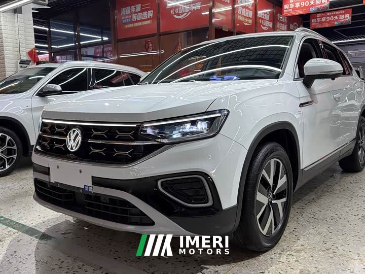 Volkswagen Taos 280TSI FWD Luxury Plus Advanced Edition - автомобиль из Китая