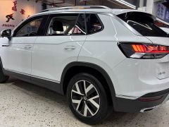 Volkswagen Taos 280TSI FWD Luxury Plus Advanced Edition - фото 4