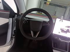 Tesla Model Y Long Range All-Wheel Drive - ფოტო 10