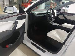 Tesla Model Y Long Range All-Wheel Drive - ფოტო 15
