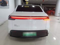 Tesla Model Y Long Range All-Wheel Drive - ფოტო 5