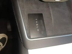 Tesla Model Y Long Range All-Wheel Drive - ფოტო 8