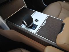 Land Rover Range Rover 3.0 L6 400PS Genesis Extended Wheelbase - фото 12