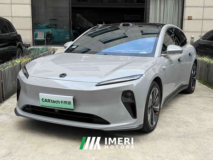 Nio ET5T 75kWh Touring - car from China