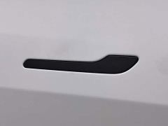 Tesla Model Y Facelift Rear-Wheel Drive - ფოტო 18