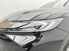 Toyota Camry 2.0L GVP Luxury - ფოტო 18