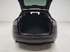 Tesla Model Y Standard Range RWD - photo 12