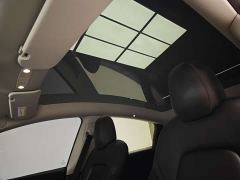 Tesla Model Y Standard Range RWD - photo 13