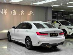 BMW 3 Series 325Li M Sport Package - ფოტო 10