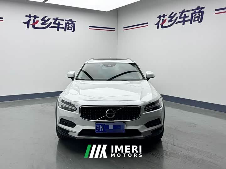 Volvo V90 Cross Country B5 AWD Intelligent Remote Edition - car from China