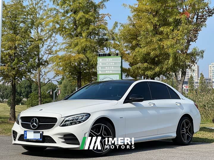 Mercedes-Benz C-Class C 260 L AMG Line Exclusive Edition