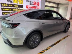 Tesla Model Y L Long Range All-Wheel Drive - ფოტო 4