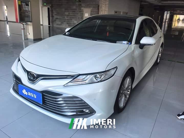 Toyota Camry 2.5G Luxury China VI - ავტომობილი ჩინეთიდან