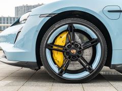 Porsche Taycan Turbo S - ფოტო 10