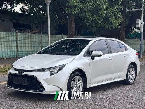 2021 Toyota Corolla 1.8L CVT Luxury - автомобиль из Китая