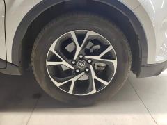 Toyota C-HR 2.0L Leading Edition - ფოტო 6