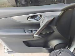 Nissan Qashqai 2.0L CVT Luxury - фото 7