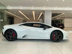 Lamborghini Huracán EVO RWD - ფოტო 2