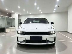 Lynk & Co 03 1.5T DCT Pro - ფოტო 2