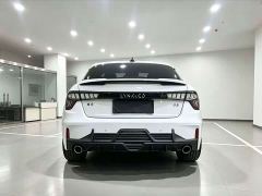 Lynk & Co 03 1.5T DCT Pro - ფოტო 8