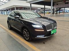 Lincoln Explorer 2.0T AWD Elite - ფოტო 3