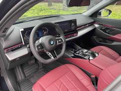 BMW 5 Series 525Li M Sport Package - ფოტო 10