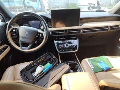 Lincoln Explorer 2.0T Two-Wheel Drive Premium - фото 12