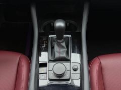 Mazda3 Axela 2.0L Automatic Luster Edition - ფოტო 13