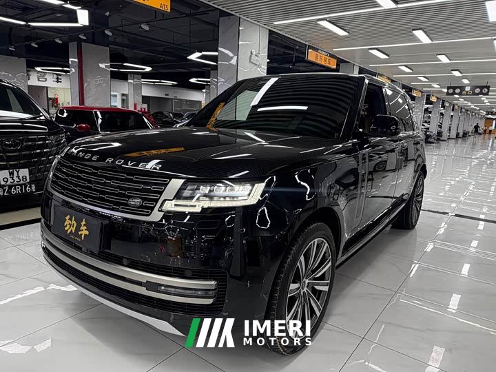 Land Rover Range Rover 3.0 L6 400PS Prestige Seven-Seat Extended Wheelbase