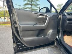 Toyota Vland 2.0L CVT FWD Luxury Plus - photo 4