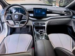 BYD Qin PLUS Glory Edition EV 510KM Leading - ფოტო 5