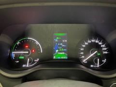 Toyota Gravia 2.5L Hybrid Comfort Edition - фото 13