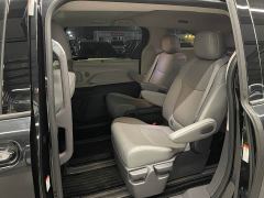 Toyota Gravia 2.5L Hybrid Comfort Edition - фото 19