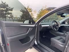 Tesla Model Y Rear-Wheel Drive - photo 4
