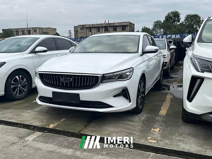 Geely Emgrand 4th Generation 1.5L CVT Luxury - автомобиль из Китая