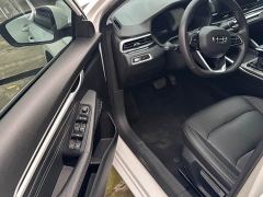 Geely Emgrand 4th Generation 1.5L CVT Luxury - фото 5