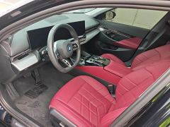 BMW i5 eDrive 35L M Sport Package - photo 11