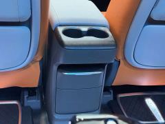 Buick GL8 Luxe Smart Comfort Edition - ფოტო 10