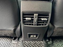 Toyota Corolla 1.2T S-CVT Luxury - ფოტო 18