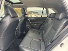 Toyota Venza 2.0L CVT FWD Luxury - фото 13