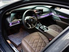 BMW i7 eDrive50L Leading M Sport Package - фото 10