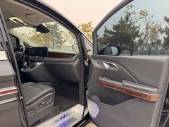 FAW Red Flag HQ9 PHEV 2.0T AWD Luxury - ფოტო 15