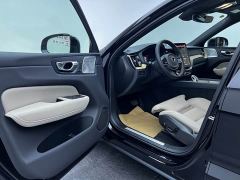 Volvo XC60 B5 AWD Smart Remote Sport Edition - ფოტო 19
