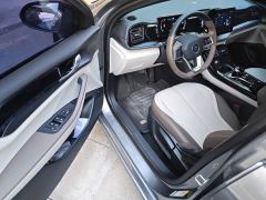 BYD Qin PLUS Glory Edition DM-i 55KM Leading - фото 12